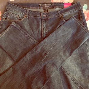 Ashley Stewart Jeans 20tall