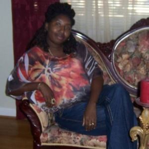 Meet your Posher, Raquel