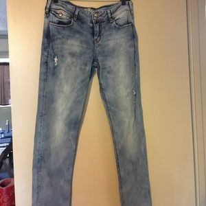 Trendy jeans