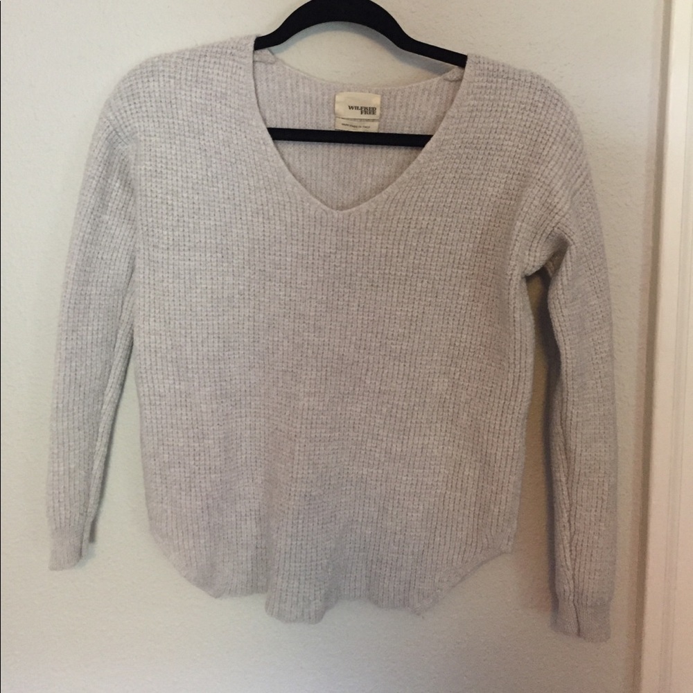 Aritzia Wilfred Free Wolter Sweater