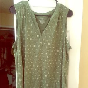 Sonoma Olive Green sleeveless Blouse