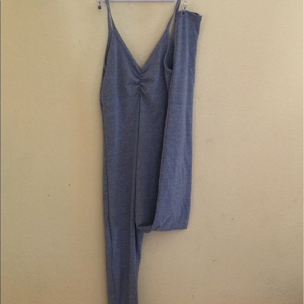 Overall - Picture 2 of 2