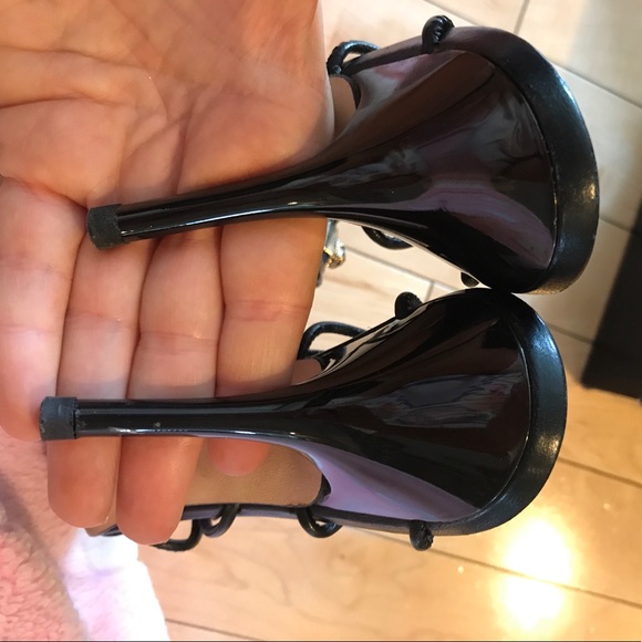 Giuseppe Zanotti - Picture 3 of 7