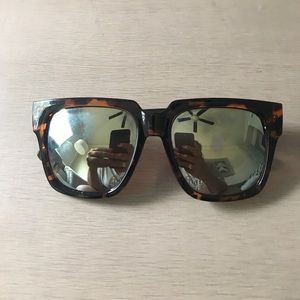 Quay "On The Prowl" Sunglasses! 😎😎