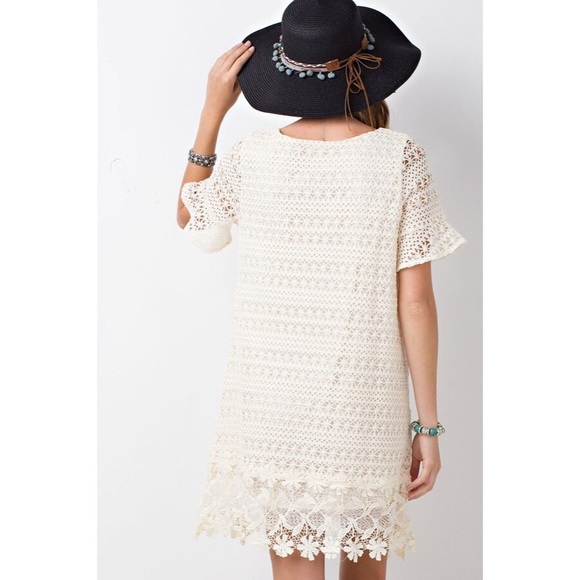 Off-white Lace/Crochet Lace-Up Dress - Picture 4 of 6