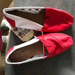 TOMS Shoes