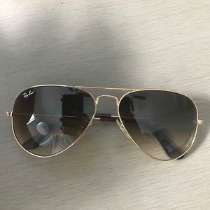 Ray-Ban Aviators!! 😎