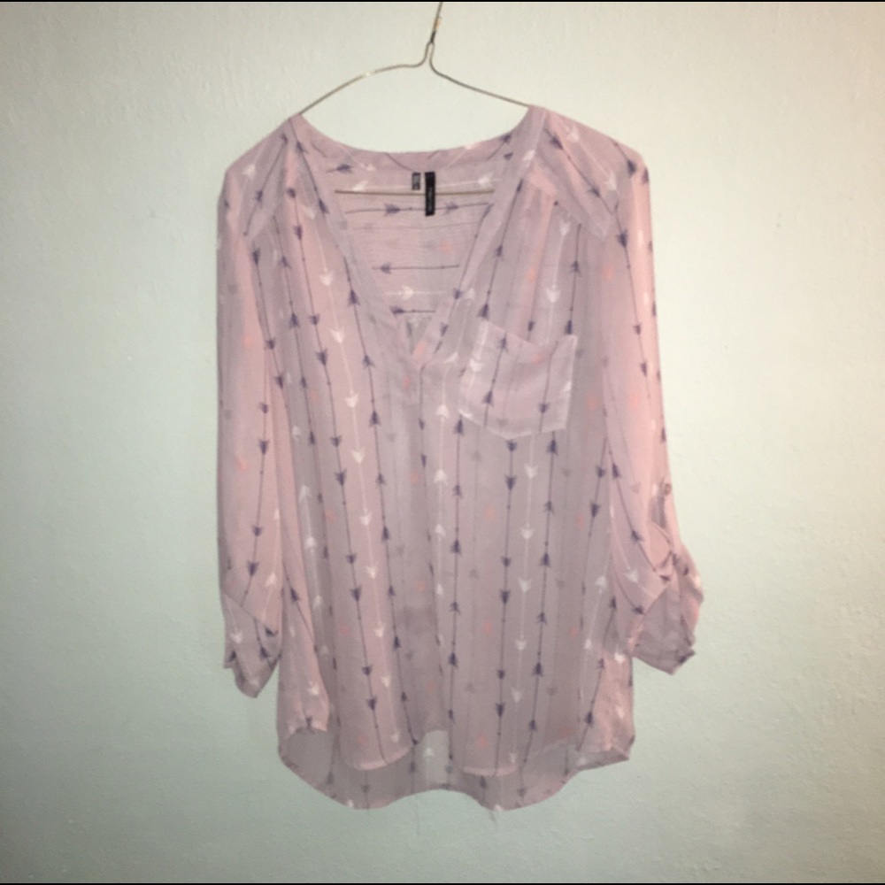 V-neck Arrow Blouse