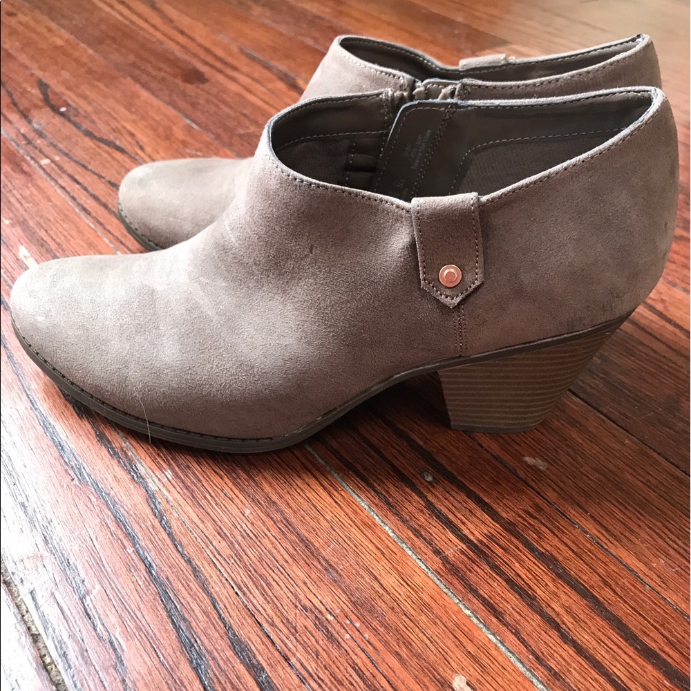 Dr. Scholls booties