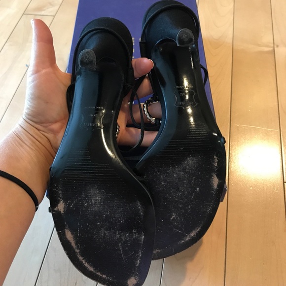 Stuart Weitzman - Picture 5 of 5