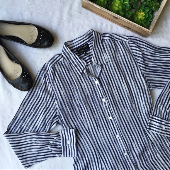 Foxcroft Tops - Button down tie back striped "fitted fit" blouse