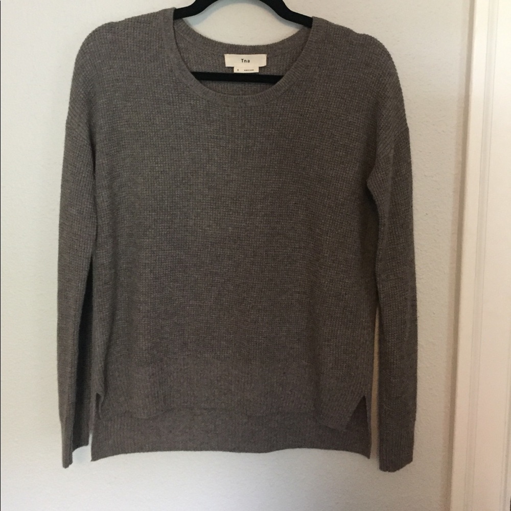 Aritzia TNA Sweater