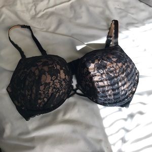 Victoria's Secret Miraculous Plunge 36C
