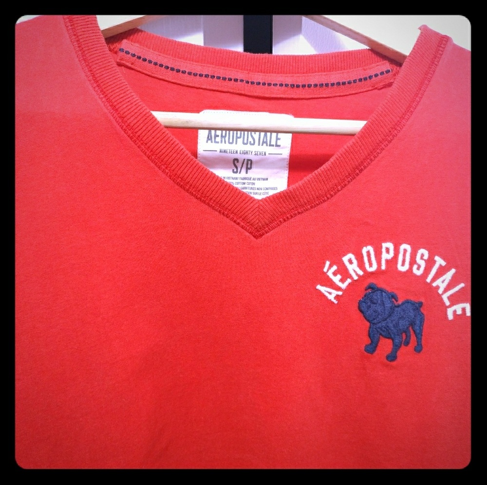 T-SHIRT (V Neck)