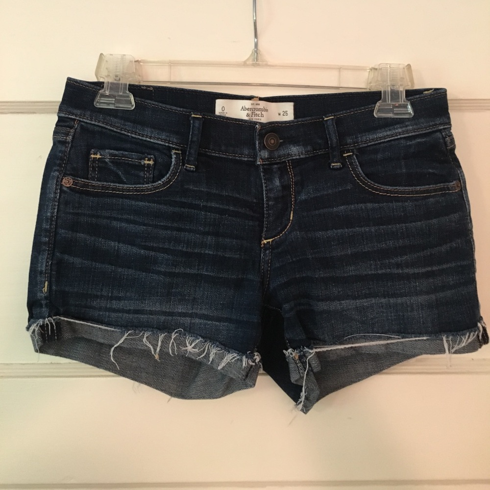 Abercrombie & Fitch Low-Rise Shorts