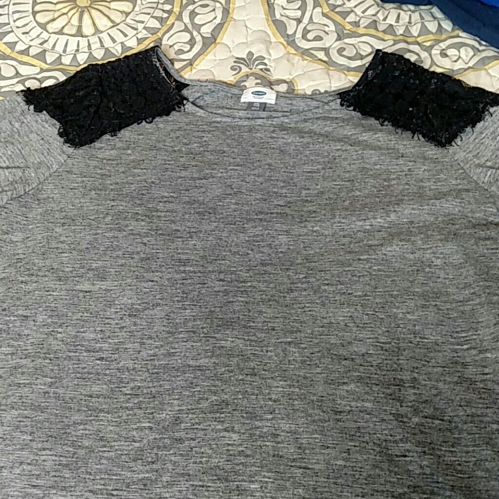 Old Navy long sleeve lace cap shoulder top