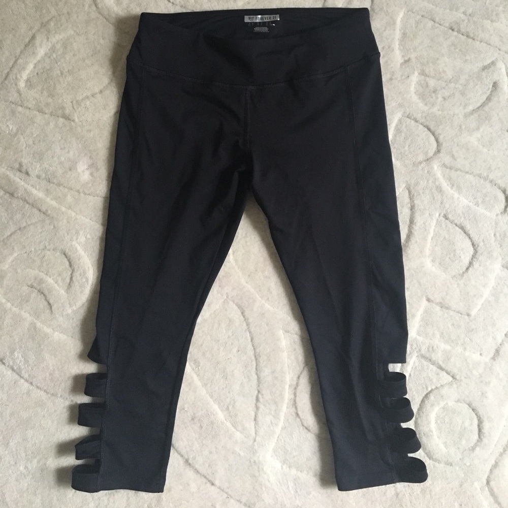 Forever 21 workout Capri
