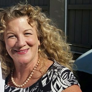 Meet your Posher, Mary lee