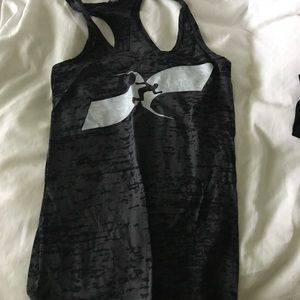 CrossFit tank