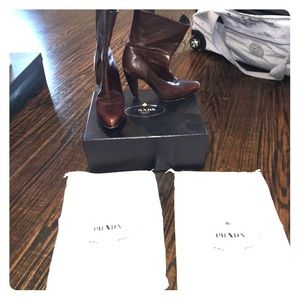 Aunthentic Prada brown leather booties