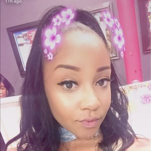 Meet your Posher, Jade