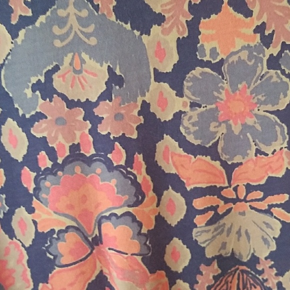 Blue Underarmour work out Capri pants - Picture 1 of 3