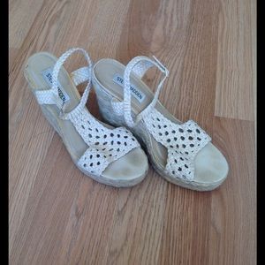 Like New Cream Steve Madden Wedges 