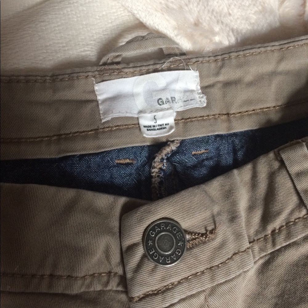 Garage Khaki Shorts - Picture 3 of 3