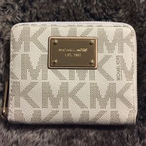 Michael Kors wallet