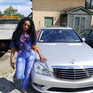 Meet your Posher, Nicole