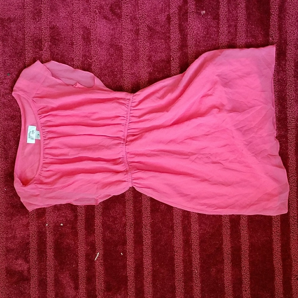 Super cute pink sun dress.