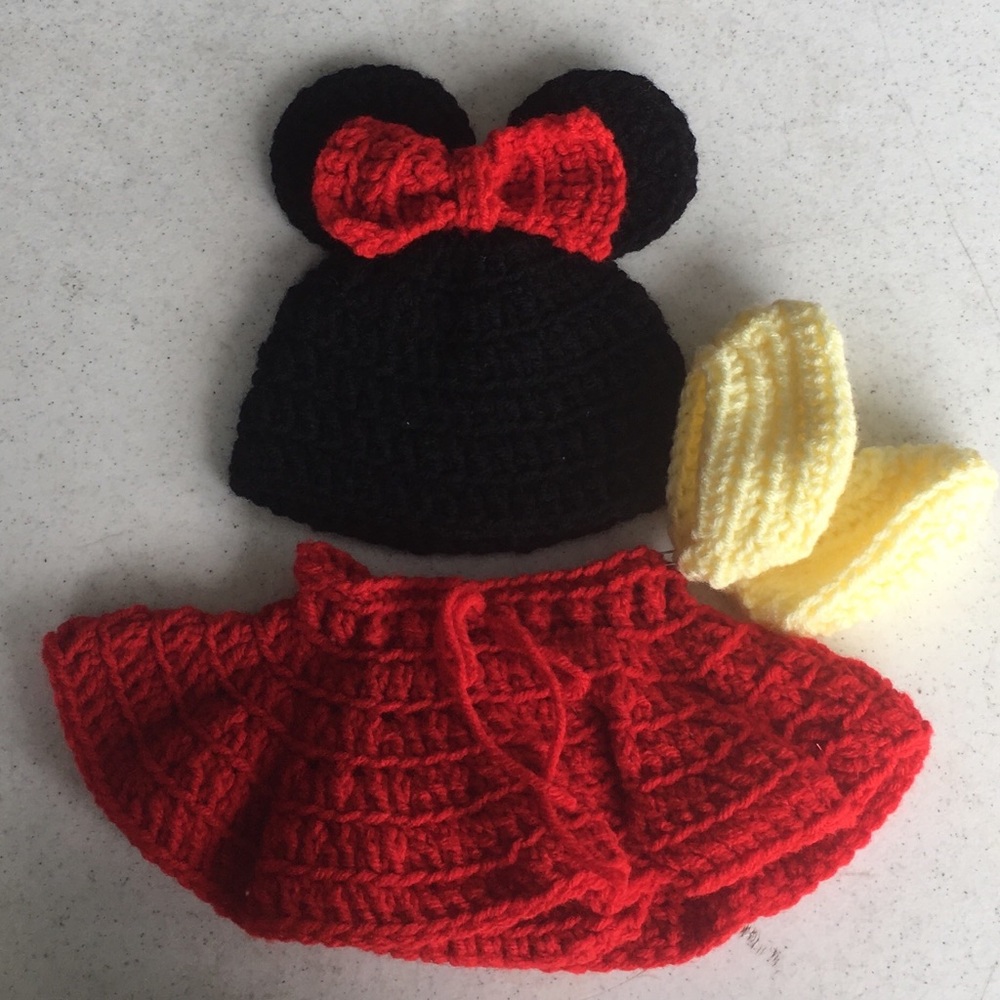 Crocheted Infant Outfit