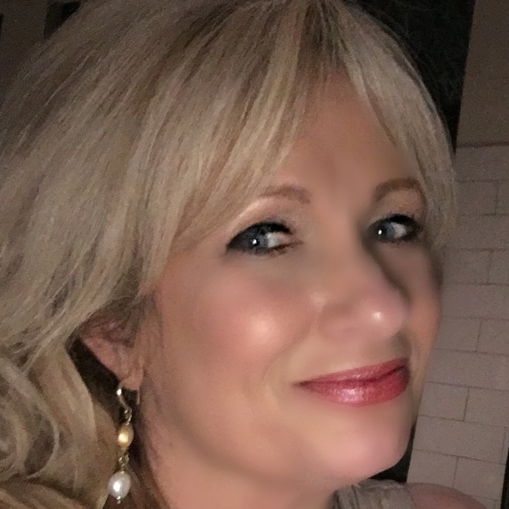 Meet your Posher, Beverlee