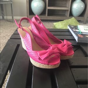 Pink Wedges