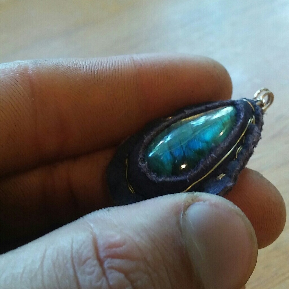 Zak Wire Wrapped Crystal Treasure Box Gallery - Picture 4 of 8