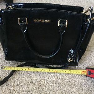 Authentic Beautiful Michael Kors purse!!!
