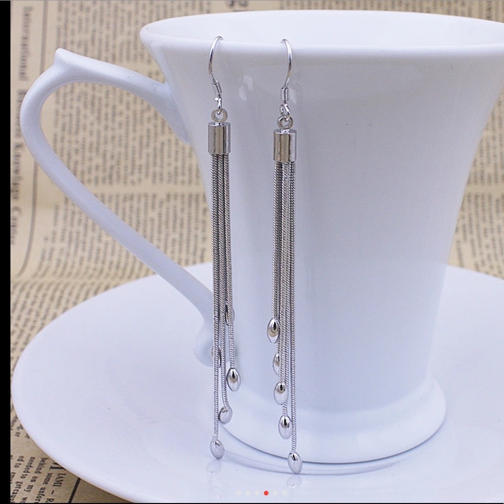 Gorgeous beaded Sterling 925 drops MSRP $109 - Picture 4 of 6