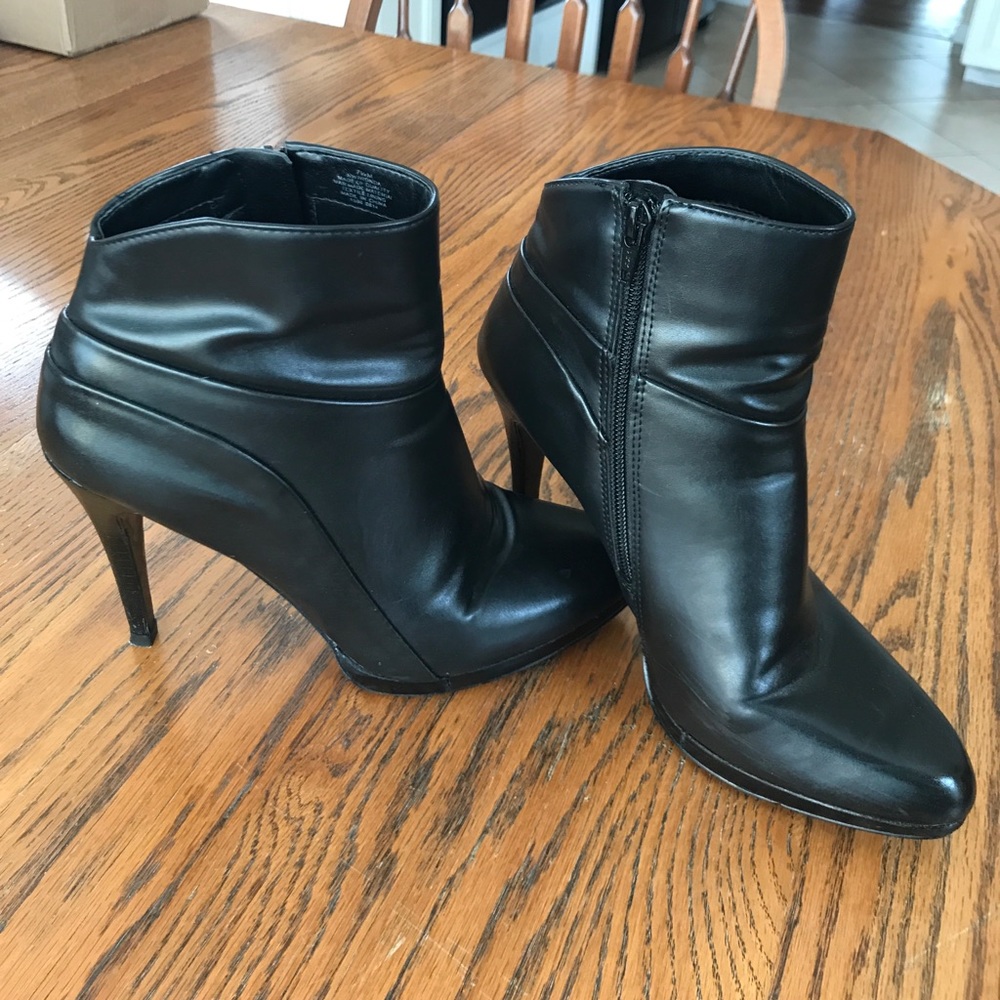 Nine West boots
