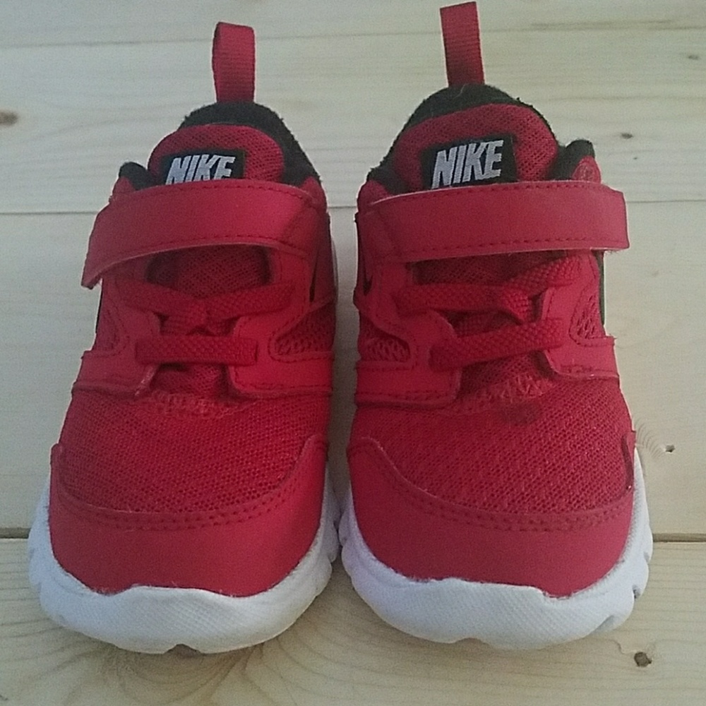 Nike sz 7C