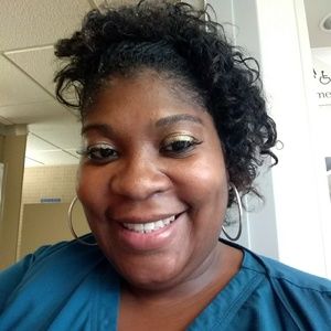 Meet your Posher, Eboni