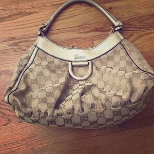 Authentic Gucci Hobo - Gold piping