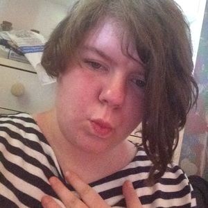 Meet your Posher, Leslie