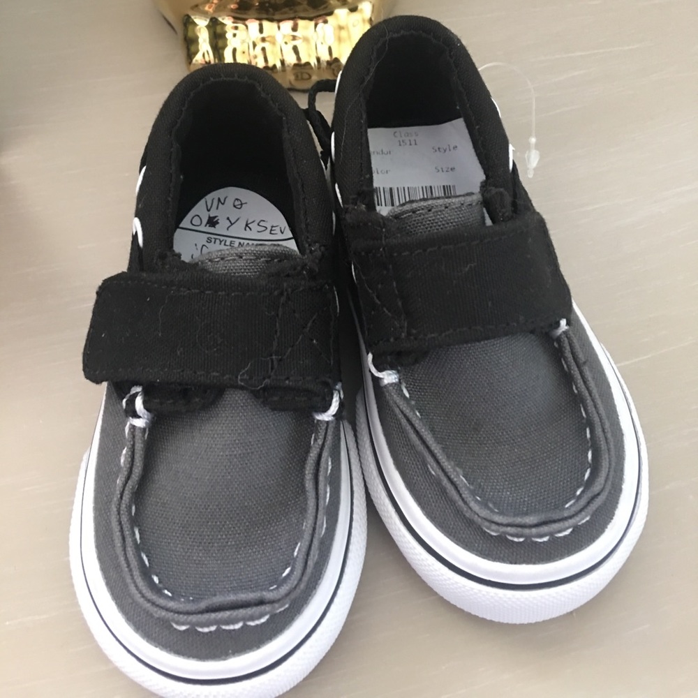 Toddler Size 4 Velcro Strap Black & Grey Vans NWT
