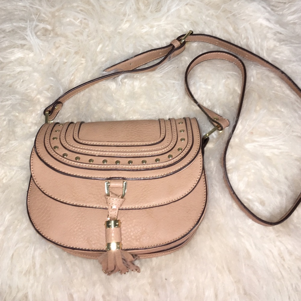 very cute crossbody bag!
