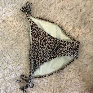 Cheetah bikini bottoms