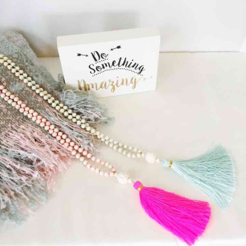 Tassel necklace