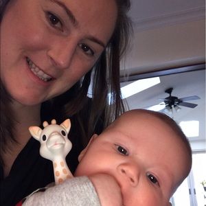 Meet your Posher, Casandra