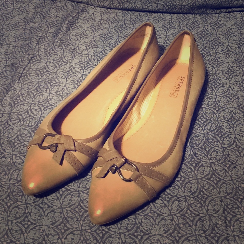 Sperry Top Sider pointed toe flats, size 11