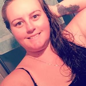 Meet your Posher, Leanne