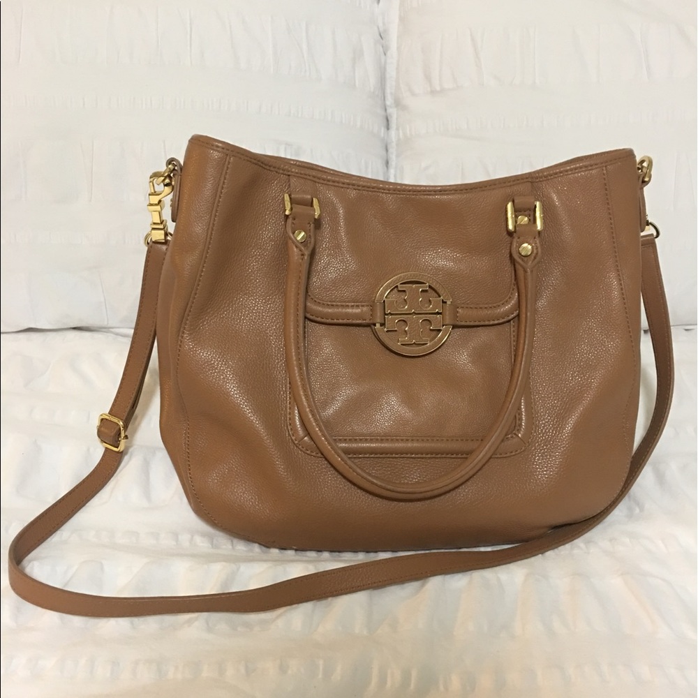 Authentic Tory Burch Amanda hobo Handbag